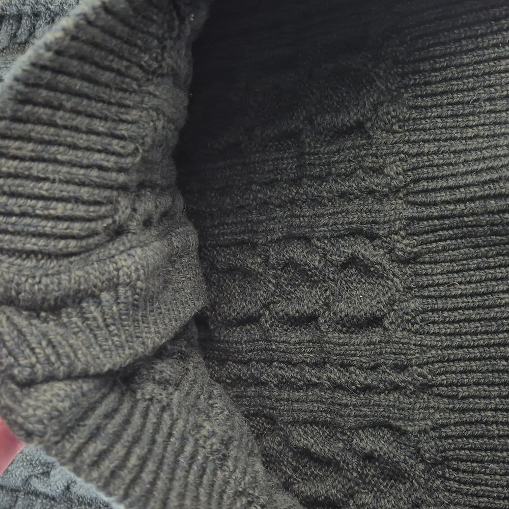 100% Wool Original Aran Co Green Merino Cable Knit Cardigan Sweater Size Small - Picture 9 of 12